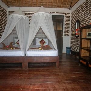 Budget Zimmer mit zwei Einzelbetten